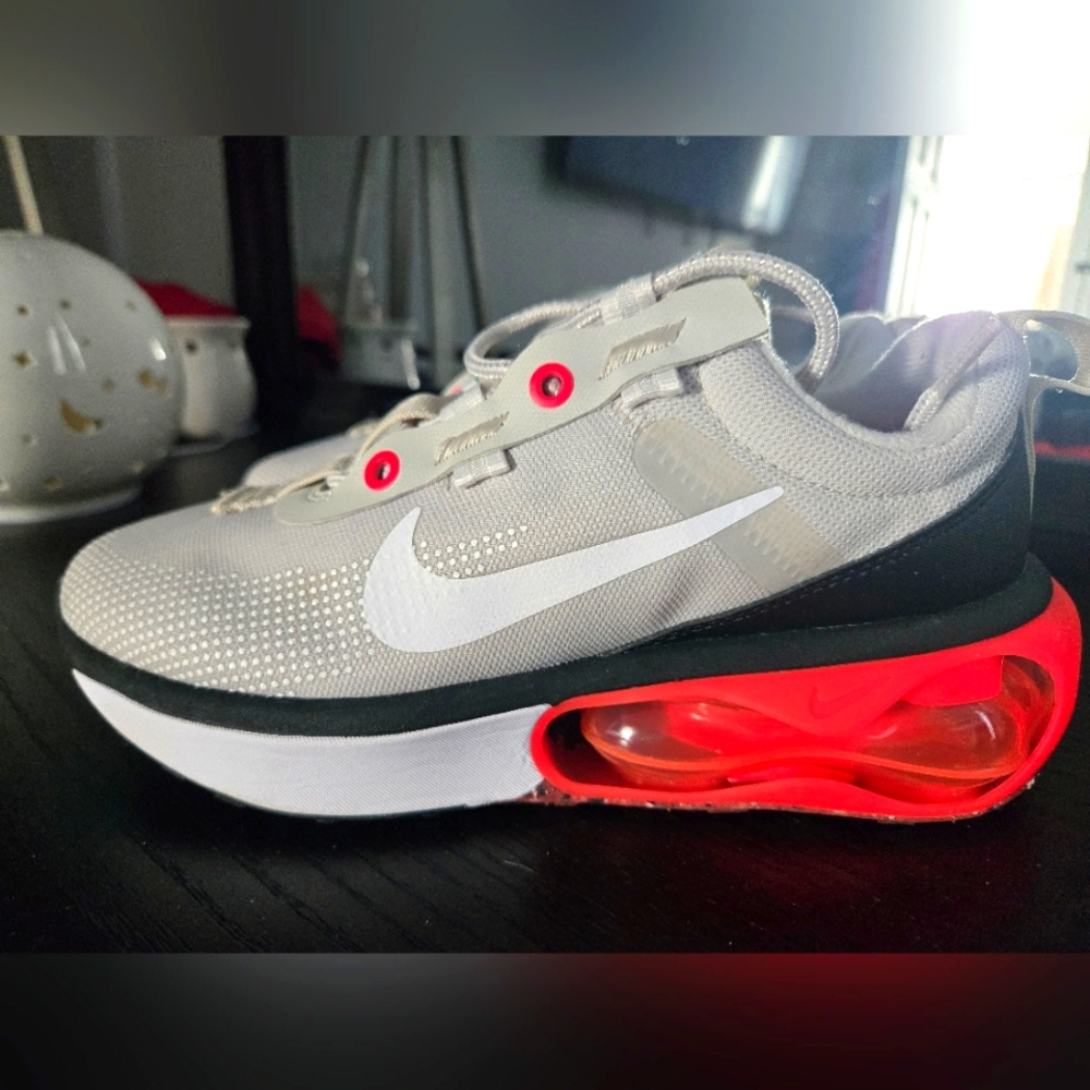 Nike Air Max (2021) Bone/Crimson